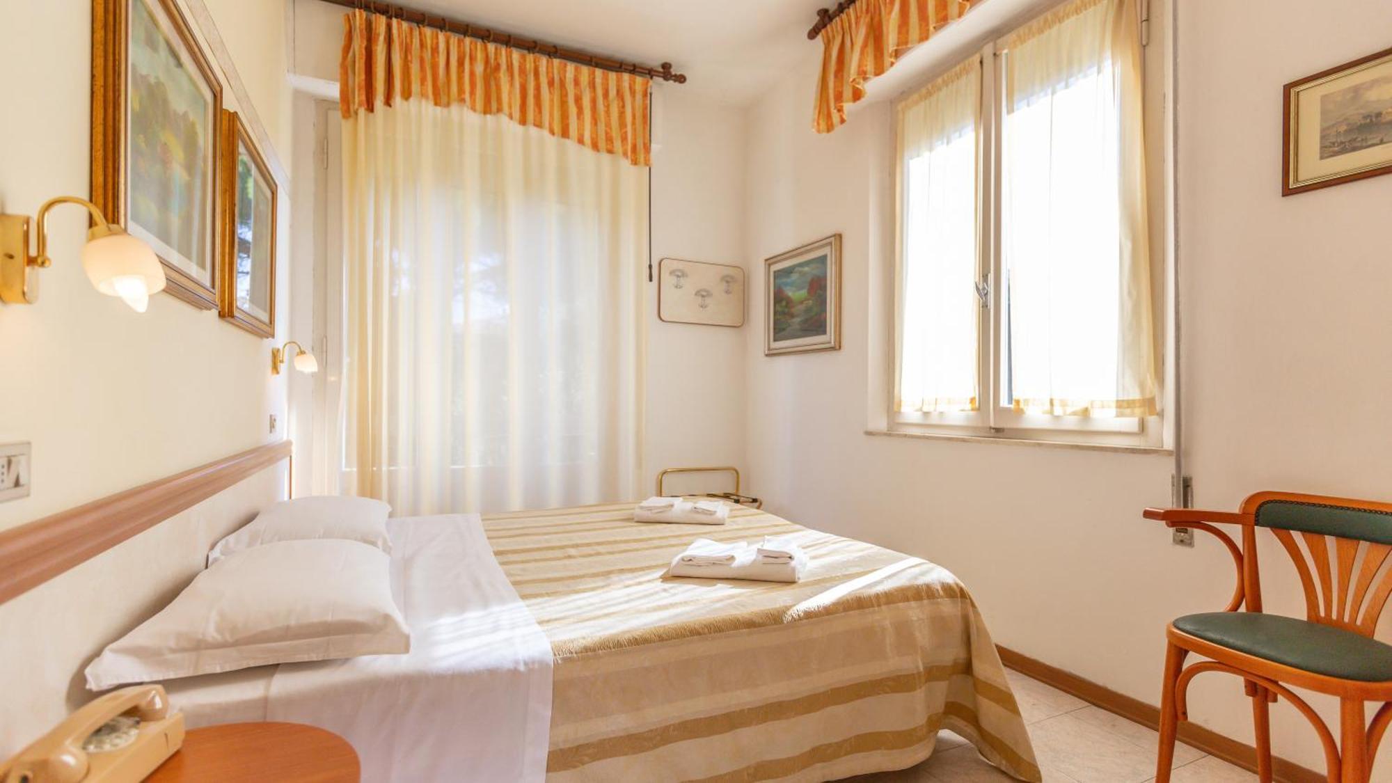 Hotel Parco Fellini Rimini Buitenkant foto